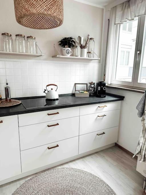 Zentrale Wohnung + Dachterrasse Зонтхофен Экстерьер фото
