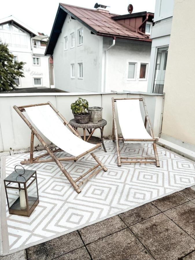 Zentrale Wohnung + Dachterrasse Зонтхофен Экстерьер фото